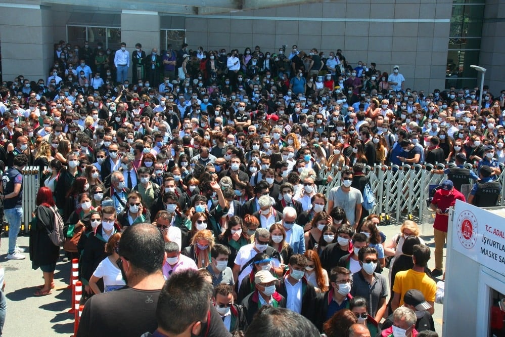 Yasa Yapma Gücünü Silah Olarak Kullananları Uyarıyoruz - 44