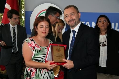 Staj Eğitim Merkezi Eğitmenleri Plaketle Ödüllendirildi

 - 107