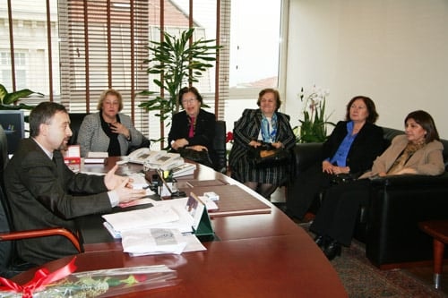 Türk Kadınlar Birliği İstanbul Şubesi Yönetimi Baromuzu Ziyaret Etti 

 - 2