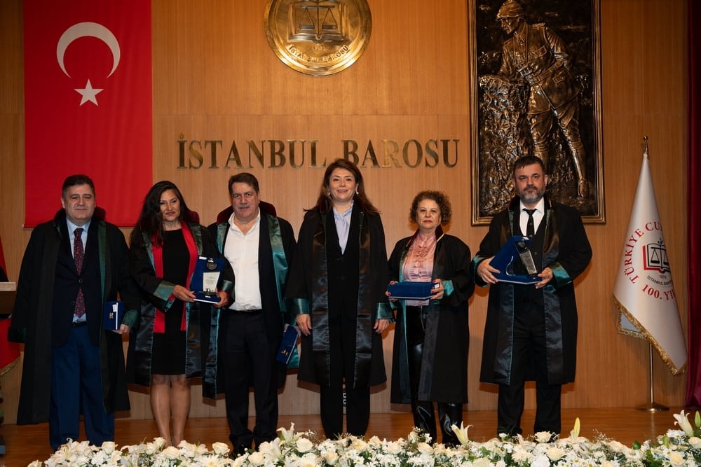 Meslekte 25, 30 ve 35 Yılını Dolduran Meslektaşlarımıza Plaket Verildi - 78