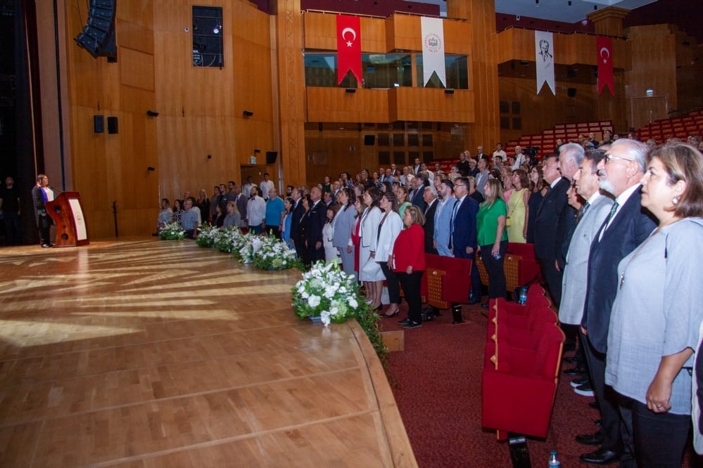 Meslekte 25, 30 ve 35 Yılını Dolduran Meslektaşlarımıza Plaket Verildi - 3
