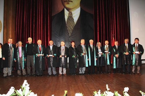 İstanbul Barosu 132. Kuruluş Yıldönümü Ve 
5 Nisan Avukatlar Günü
Etkinliklerle Kutlanmaya Başlandı - 35