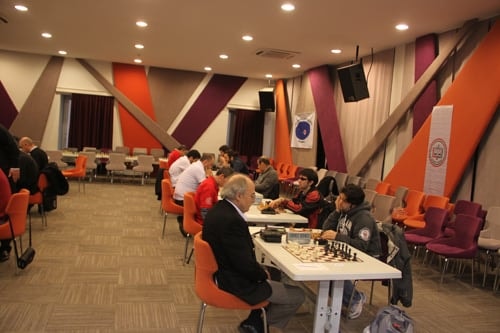 Görme Engelli Meslektaşlarımız  Satranç Turnuvasına Katıldı

 - 4