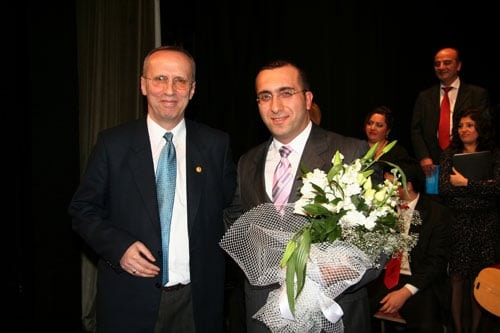 Thm Koromuz 
Yılın İlk Konserini 
Verdi
 - 10