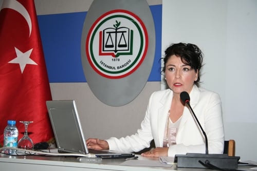 Kadın Hakları Merkezi Eğitim Semineri Yapıldı
 - 1