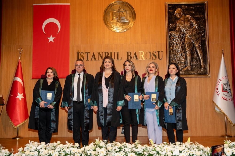 Meslekte 25, 30 ve 35 Yılını Dolduran Meslektaşlarımıza Plaket Verildi - 41