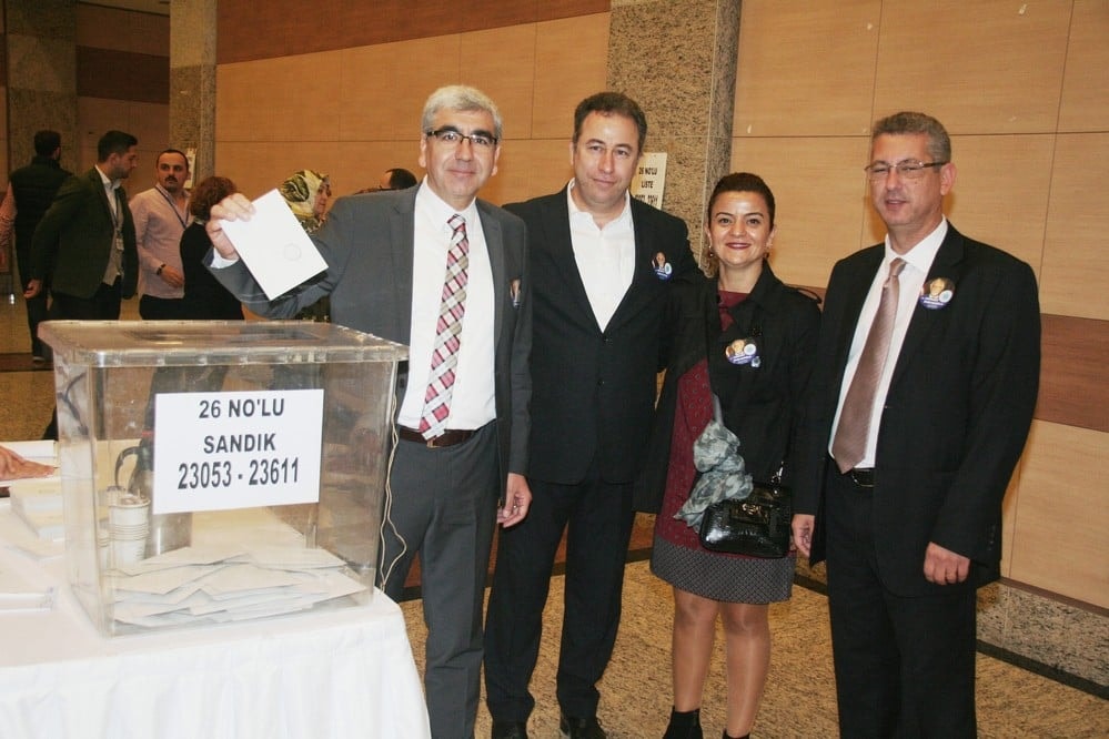 Başkan Durakoğlu Güven Tazeledi - 434