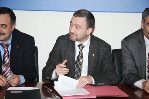 Baro Çalışanları Toplu İş Sözleşmesi İmzalandı

 - 8