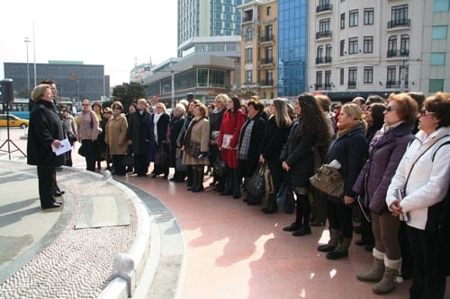 Kadını Ve Erkeği Eşit Bir Türkiye Çağdaştır

 - 16