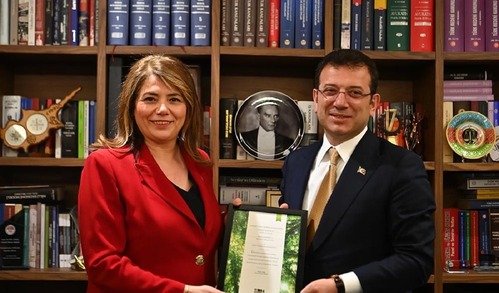 İBB Başkanı Ekrem İmamoğlu'ndan İstanbul Barosu'na Ziyaret