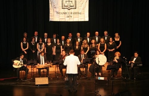 Türk Sanat Müziği Koromuzun Yaz Konseri

 - 8