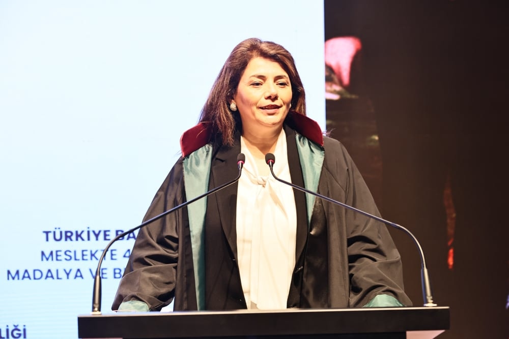 Meslekte 40, 50 ve 60 Yılını Dolduran Meslektaşlarımıza Plaket Verildi - 14