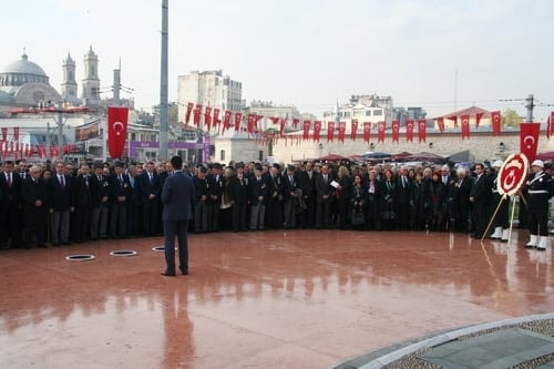 Ulu Önder Atatürk’Ü Saygı, Minnet Ve Şükranla Andık

 - 12