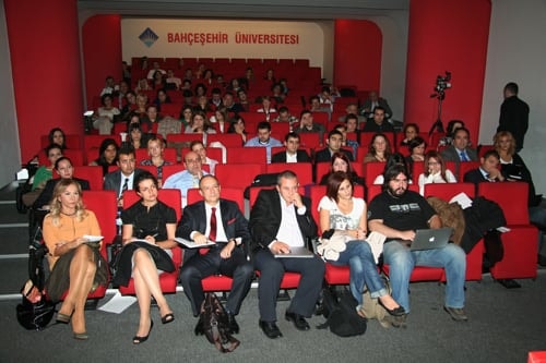 İnternet Yasası Taslağı Tartışıldı 
 - 3