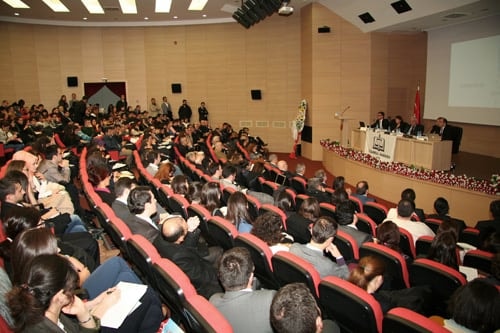 Hukuk Eğitimi Büyük Bir Kaosa Sürüklenmiştir - 56