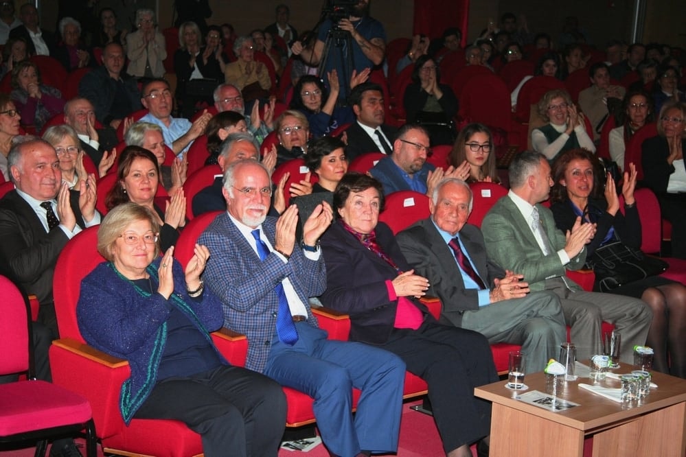 Çağdaş Yaşam Cumhuriyet Ödülü Ümit Kocasakal’a Verildi - 140