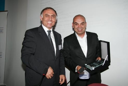 Sosyal Ağlar Ve İnternet Özgürlükçü Anlayışla Düzenlenmeli
 - 20