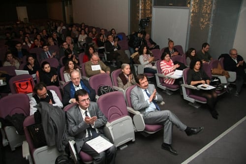 Sağlık Hukukunda Mahremiyet Ve Hasta Hakları

 - 16