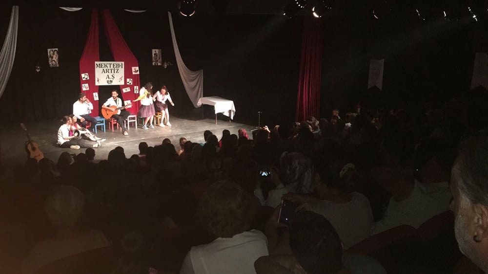 İstanbul Barosu Tiyatrosu Kuşadası Festivaline Katıldı - 1