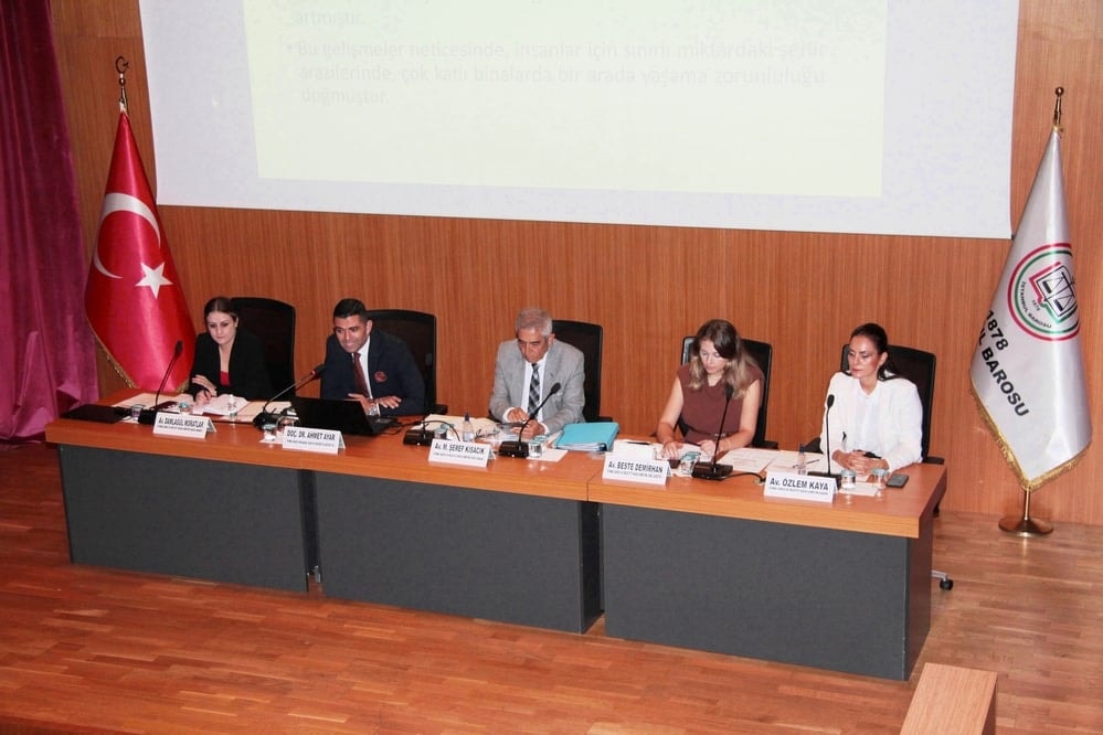 Kat Mülkiyeti Hukukunda Yönetim Semineri - 8