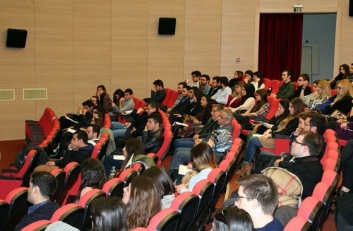 Avukatlık Stajı Mesleğin Önemine Uygun Olmaktan Uzaktır
 - 31