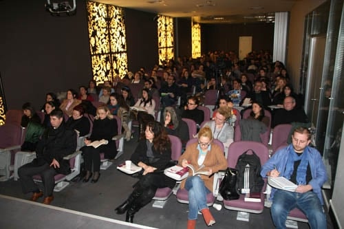 Kadın Hakları Ve Aile İçi Şiddet Semineri Devam Ediyor

 - 85