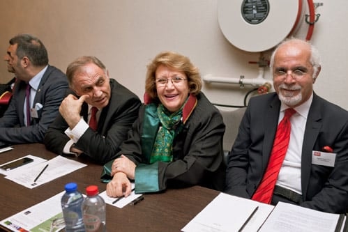 Avrupa Barolar Konseyi'nden İstanbul Barosu'na İnsan Hakları Ödülü
 - 14