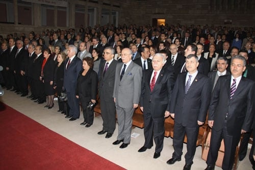 İstanbul Barosu 132. Kuruluş Yıldönümü Ve 
5 Nisan Avukatlar Günü
Etkinliklerle Kutlanmaya Başlandı - 17