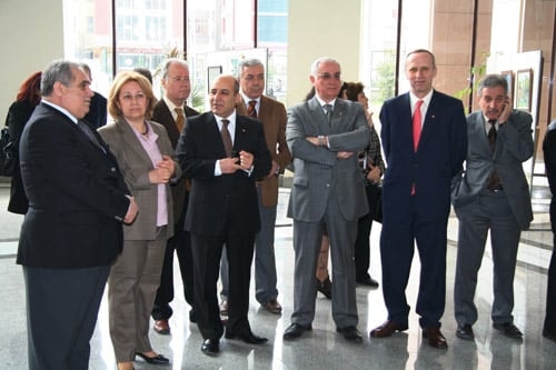 131. Yıl Etkinlikleri: Resim, Fotoğraf Ve Şiir Sergisi Açıldı - 2