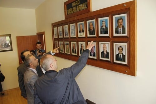 Kocasakal Ve Özbek Kastamonu Barosunu 
Ziyaret Etti

 - 11