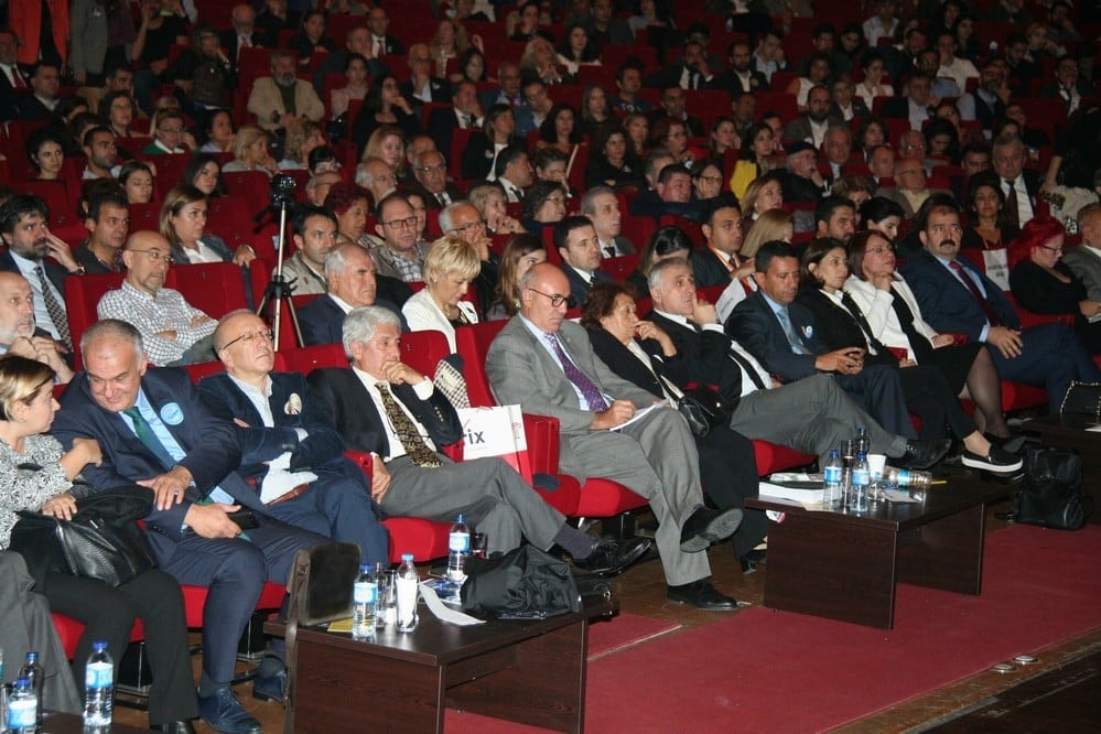 Başkan Durakoğlu Güven Tazeledi - 227