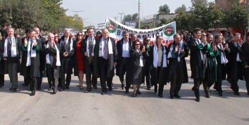 Savunma Susturulamaz Mitingi Yapıldı

 - 2