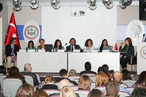 Sosyal Paylaşım Ağları Ve İnternet Korsanlığı
 - 34