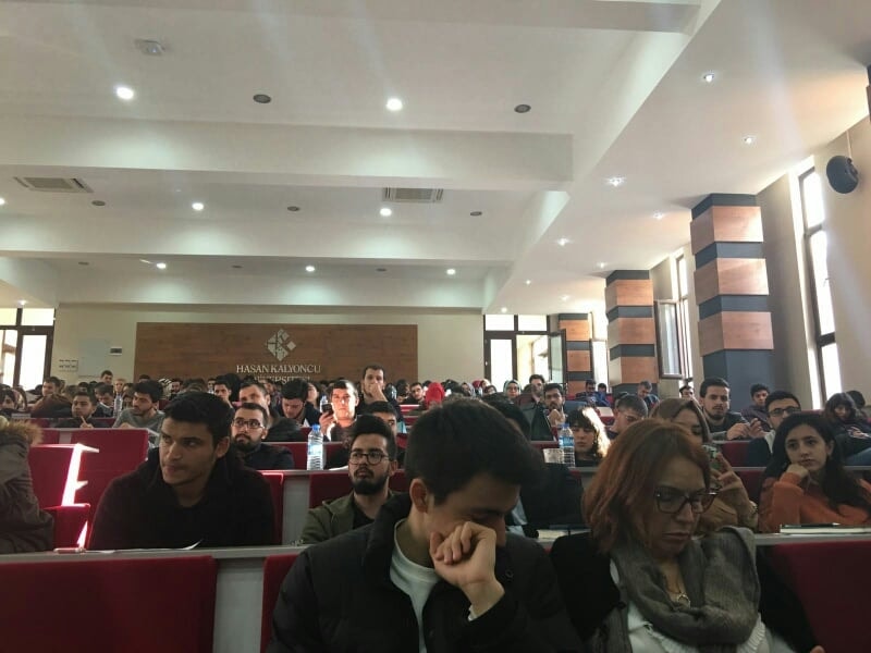 Lojistik ve Taşıma Hukuku Sempozyumu - 34