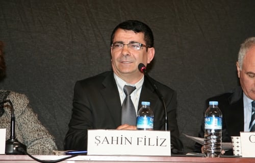 Devrim Yasalarının İçi Boşaltılıyor

 - 23