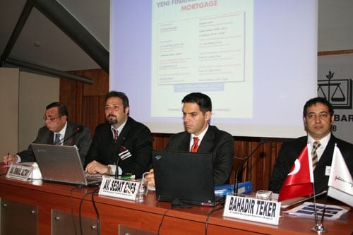 Hukukumuzda Yeni Bir Finansal Enstrüman Olan Mortgage
Bir Panelde Tartışıldı