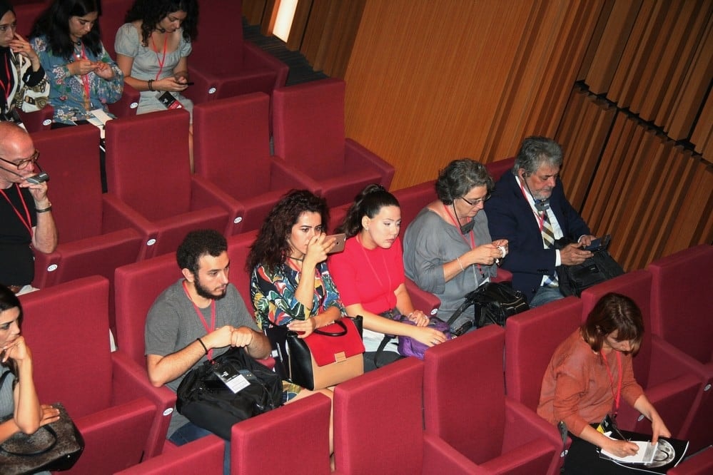 Uluslararası Konferans: ‘Ayın Karanlık Yüzü’ - 22