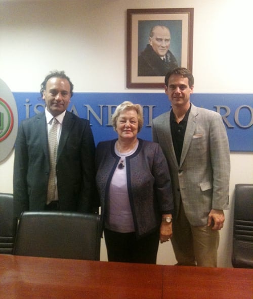 Amerikalı Hakimin Baromuzu Ziyareti

 - 2