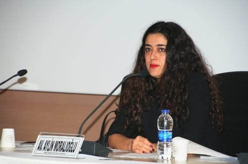 Kadın Hakları Ve Aile İçi Şiddet” Konulu Sertifika Programı Devam Ediyor
 - 40