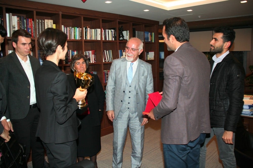Kadın ve Erkek Voleybol Takımlarımızın Önemli Başarısı   - 1