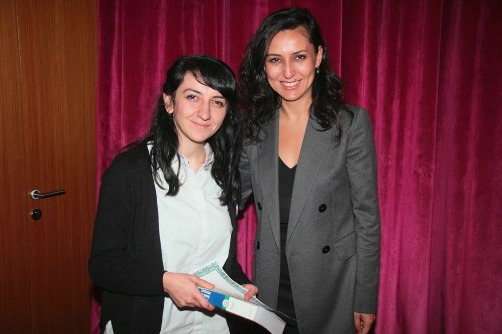 İnsan Hakları Onurlu Yaşamak İçin Gereklidir - 33