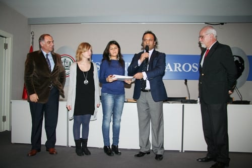 20. Dönem Hukuk İngilizcesi Ve Terminolojisi 
Derslerini Tamamlayanlara 
Katılım Belgeleri Verildi
 - 9