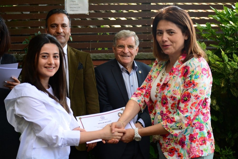 36. Dönem Hukuk İngilizcesi Ve Terminoloji Derslerine Katılanlara Törenle Belgeleri Verildi - 5