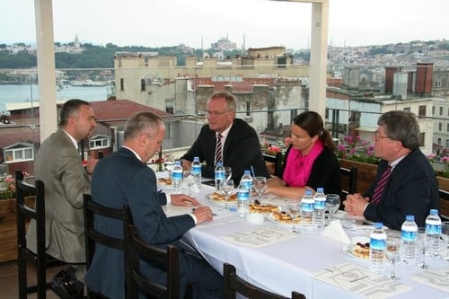 Alman Diplomatların Baromuzu Ziyareti

 - 7