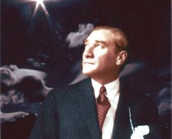 Atatürk İlke Ve Devrimleri Toplumumuzun Ortak Mutabakatıdır.