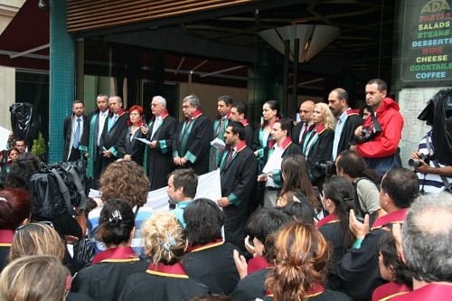 Avukatlardan Cmk’Da Yaşanan Sorunlara Tepki - 11