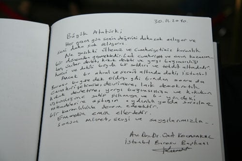 İstanbul Barosu Heyeti Anıtkabir’De Ata’Nın Huzurunda

 - 1