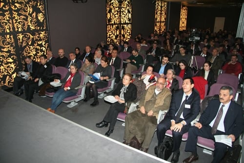 Avukata Yönelik Baskı Vatandaşa Yapılmış Sayılır

 - 25