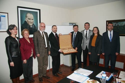 Eskişehir Barosu Yönetiminden İstanbul Barosuna Destek

 - 1