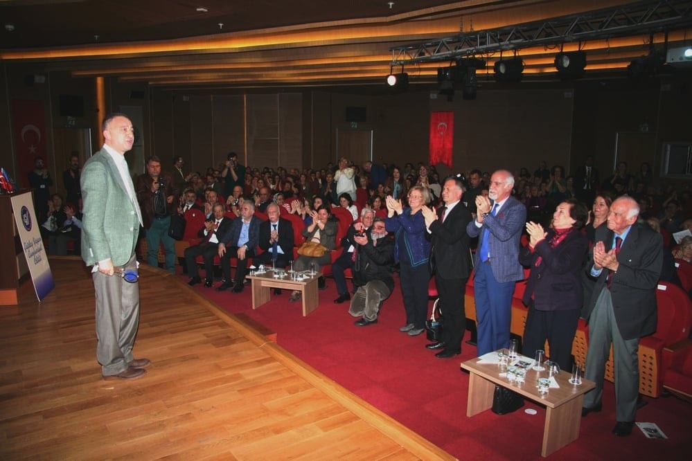 Çağdaş Yaşam Cumhuriyet Ödülü Ümit Kocasakal’a Verildi - 126